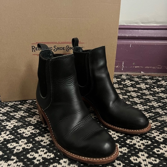 Red Wing Shoes Shoes - Red Wing Heritage Black Leather Harriet Stacked Heel Ankle Boots Size 6